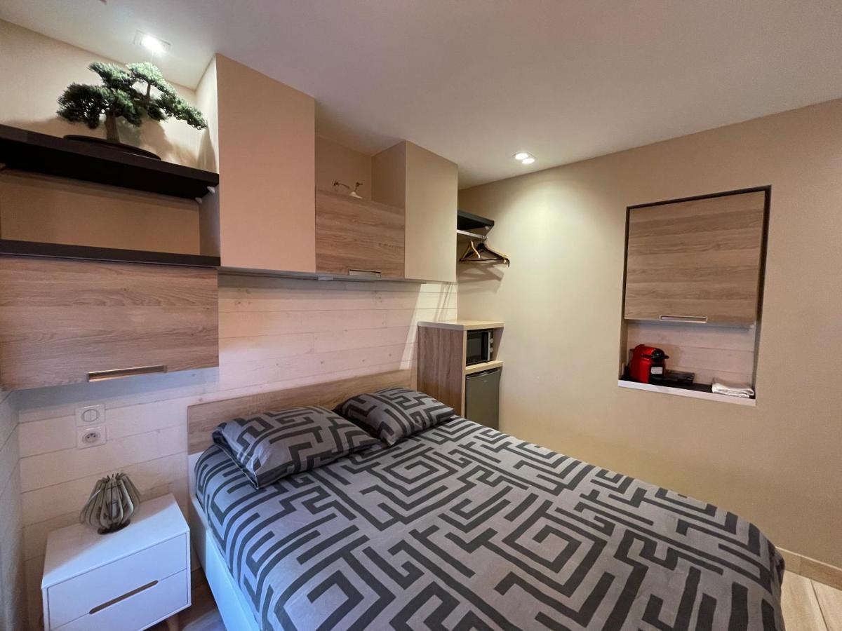Rdc 1 - Chambre Meublee Au Coeur Du Centre Ville De Montlucon Bagian luar foto